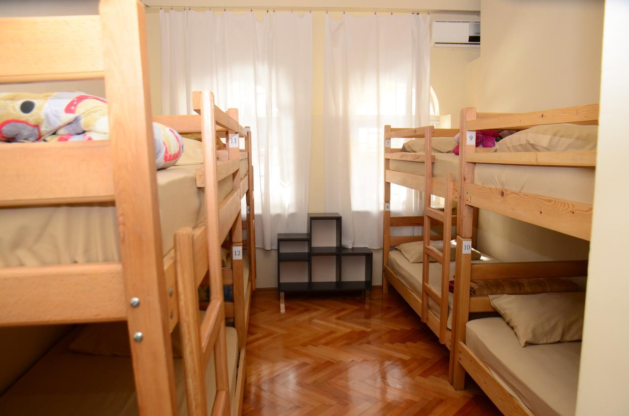 Hostel Batumi Globus Kültér fotó